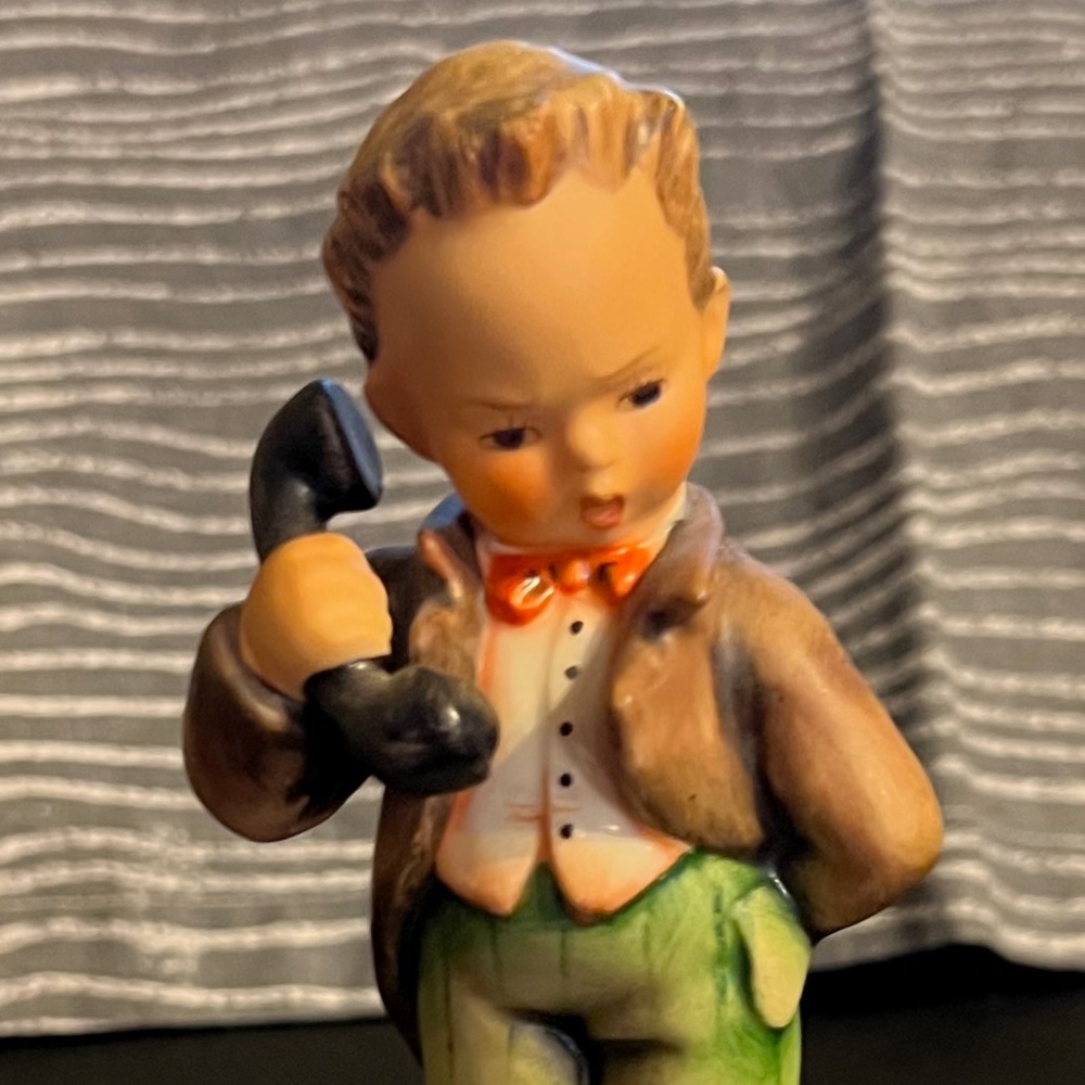Hummel collectible